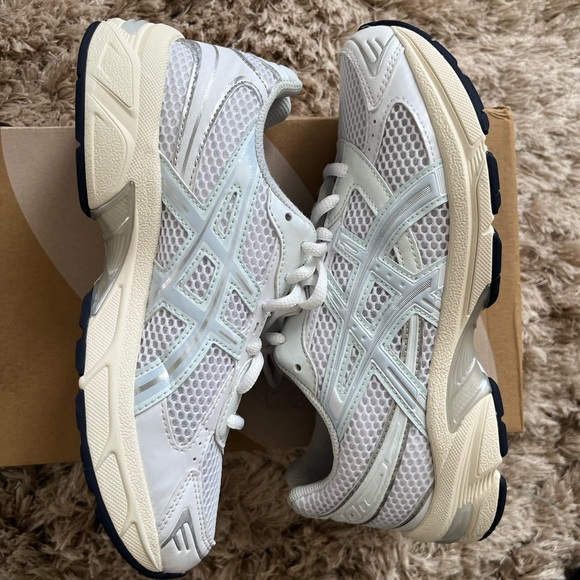 ASICS gel 1130 Women’s - Picture 6 of 10